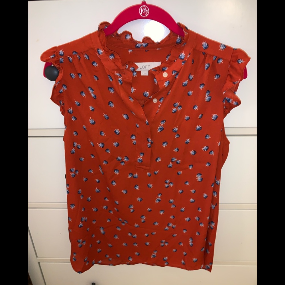 Red floral Loft top small EUC